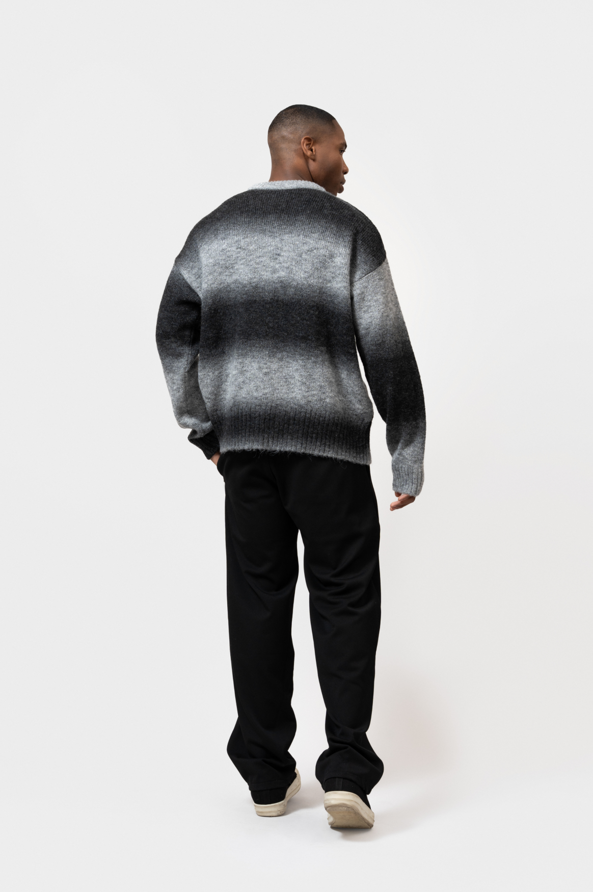 EQ KNIT SWEATER | GREY