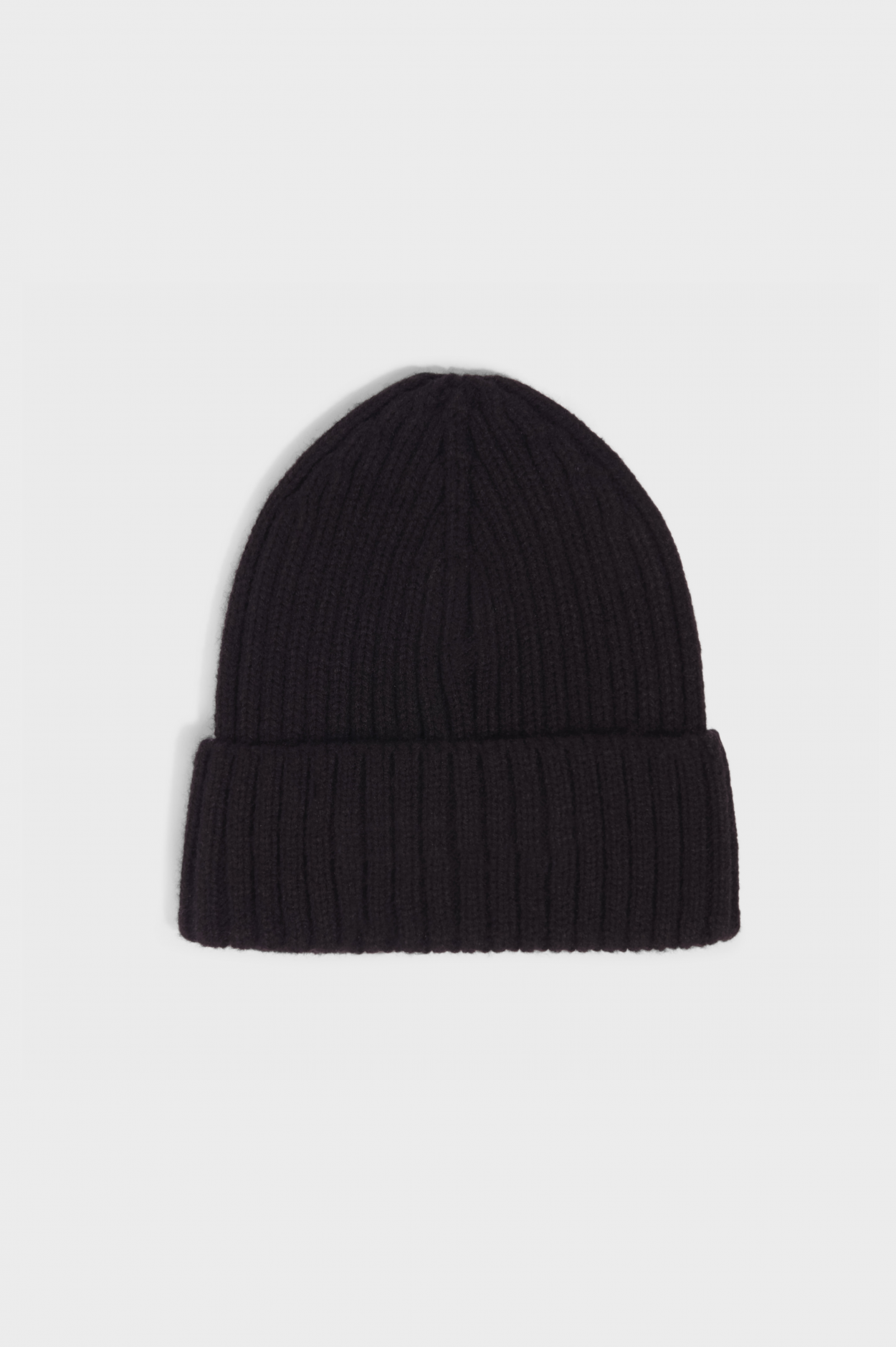 Essential Beanie | Black