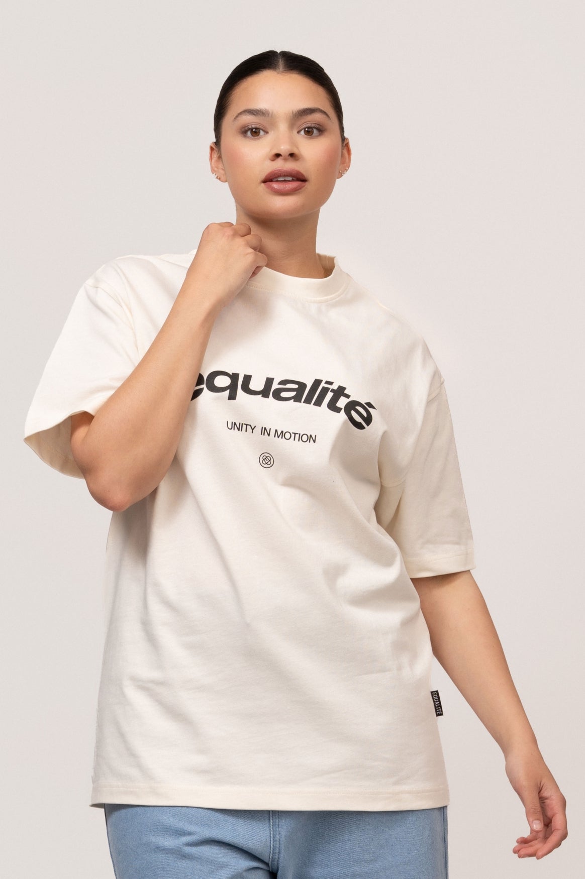 CELESTE OVERSIZED TEE | OFF-WHITE & BLACK