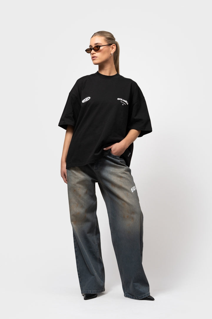 STAY EQUAL BOXY TEE | BLACK