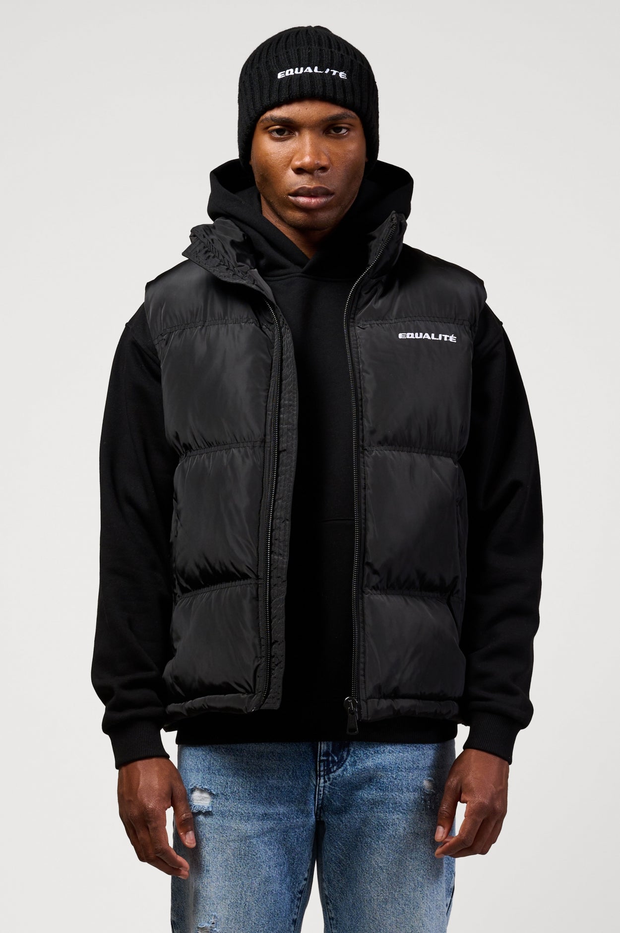 Essential Beanie | Black