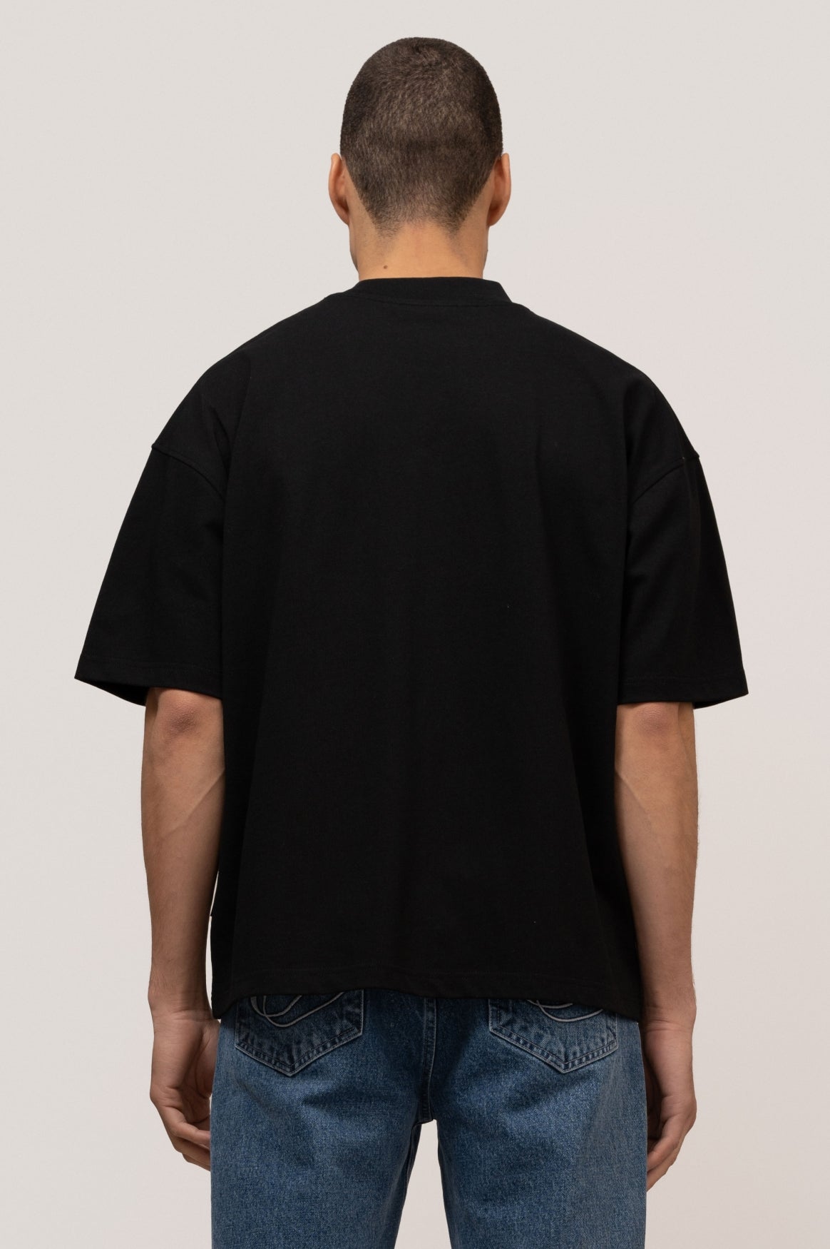 EAGLE BOXY TEE | BLACK