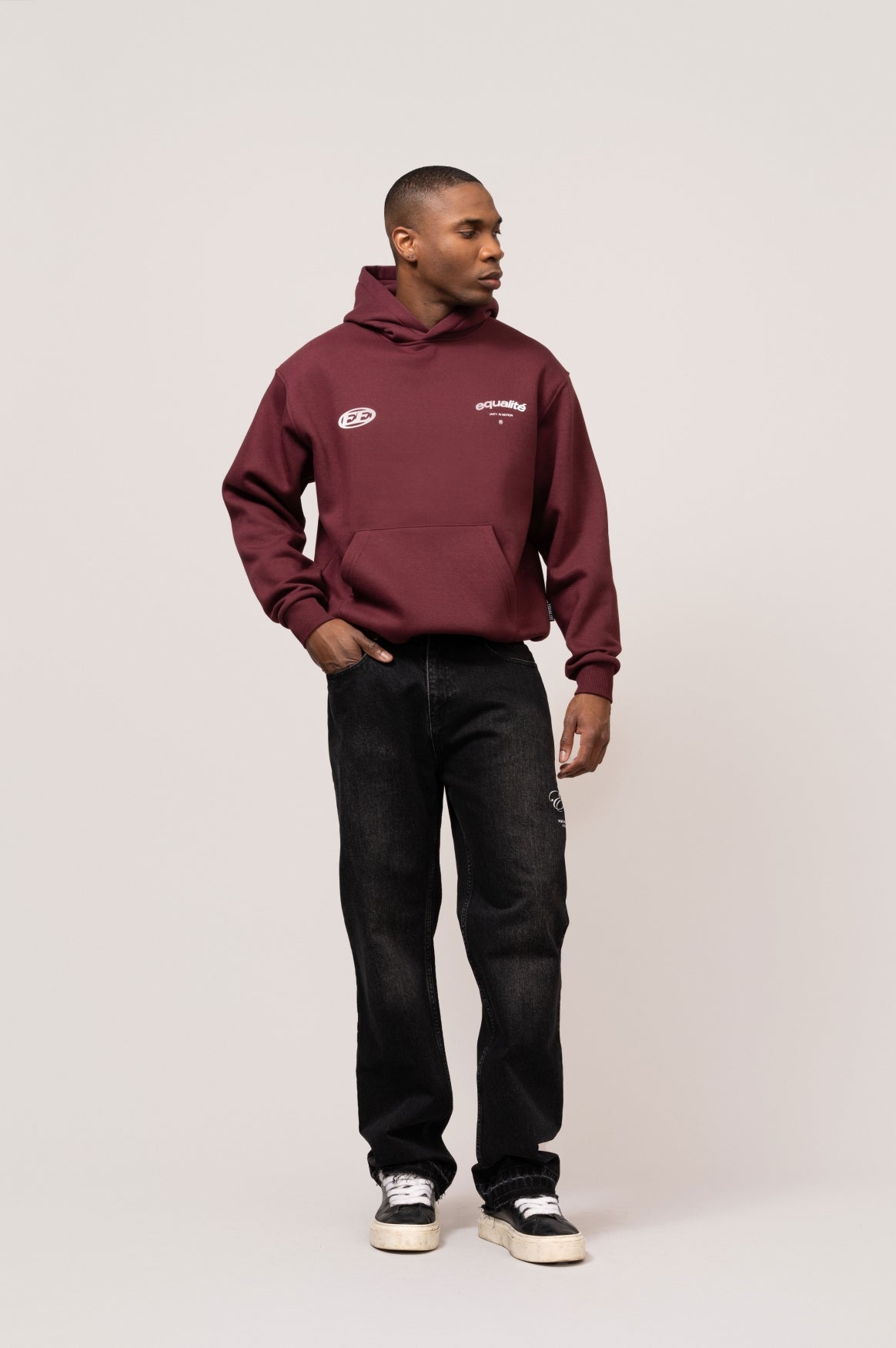 STAY EQUAL OVERSIZED HOODIE | BURGUNDY