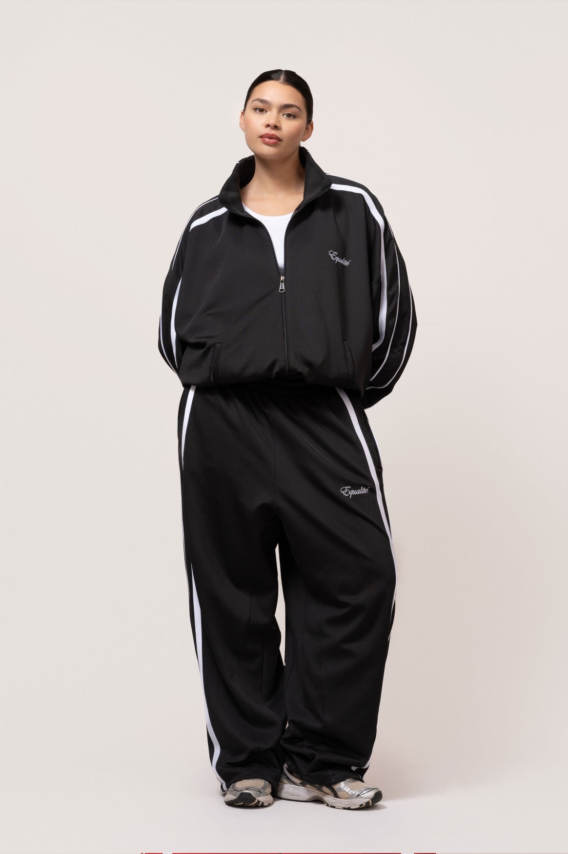 <tc>TRACK PANTS | BLACK
</tc>