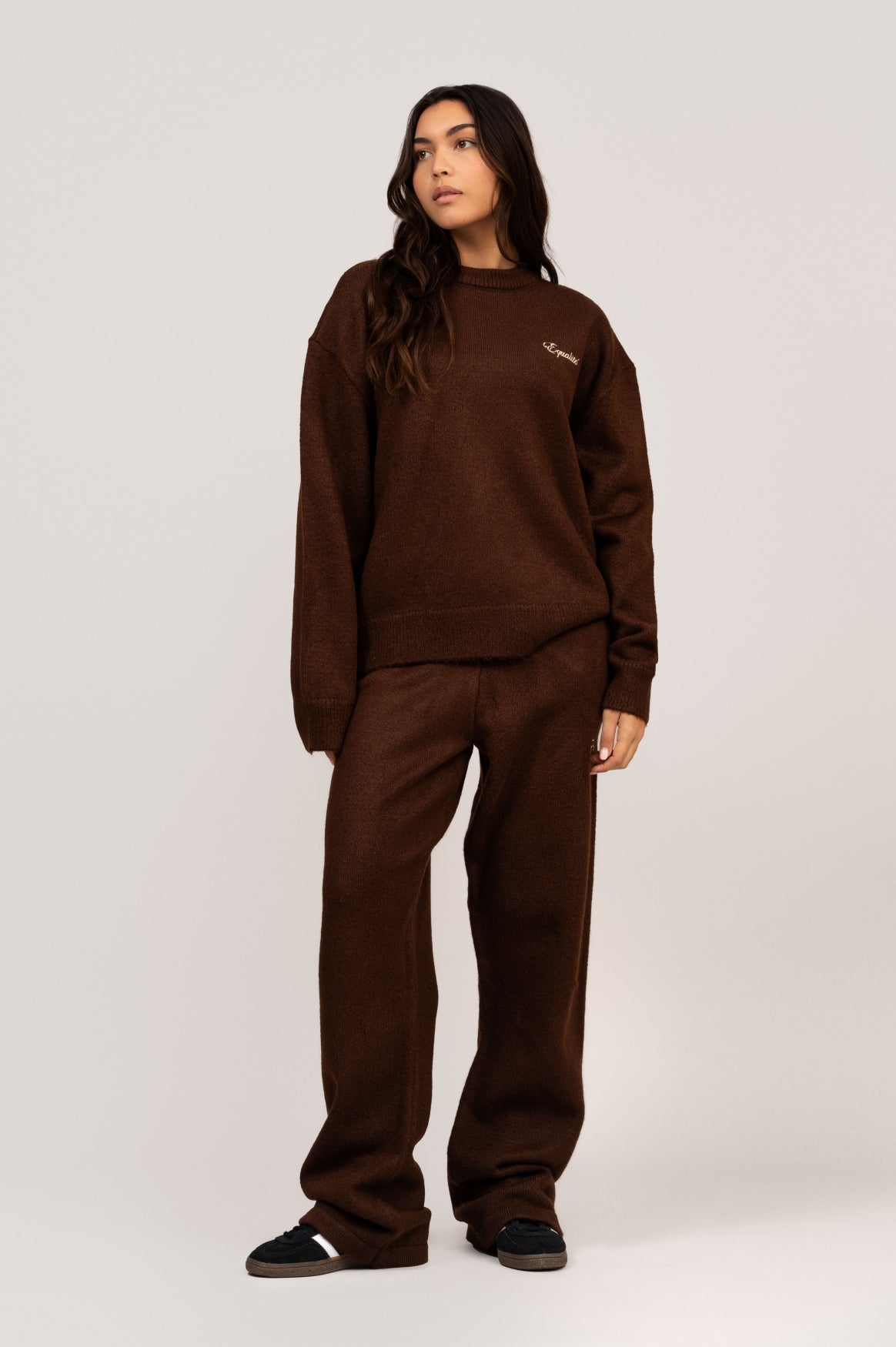FLUFFY KNIT STRAIGHT FIT PANTS | BROWN