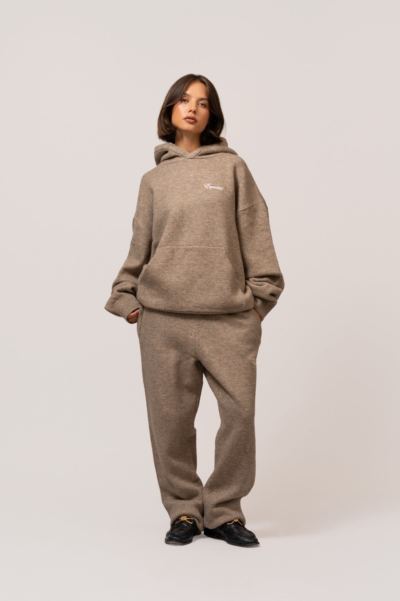 FLUFFY KNIT HOODIE | TAUPE