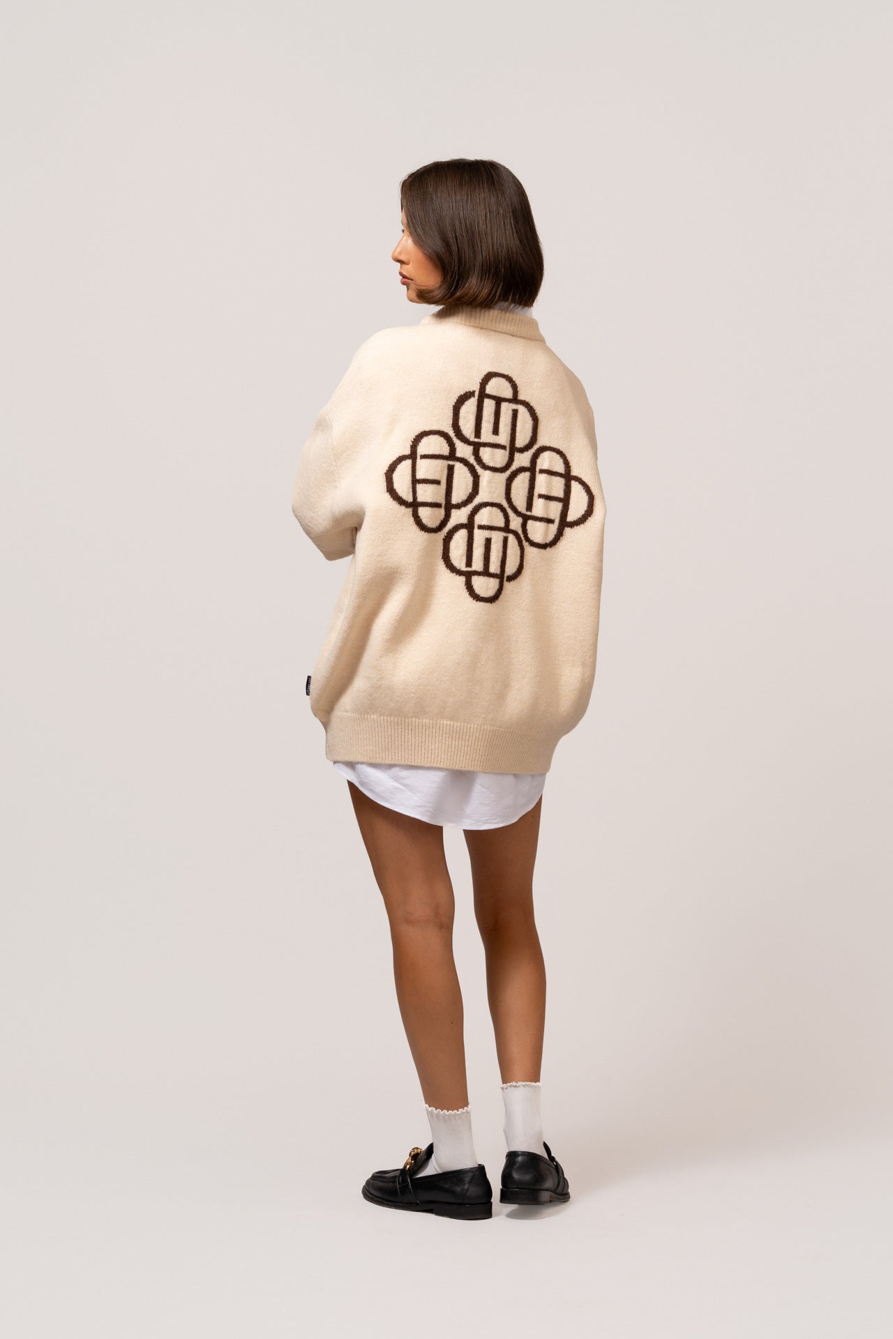 FLUFFY KNIT SWEATER | OFF-WHITE