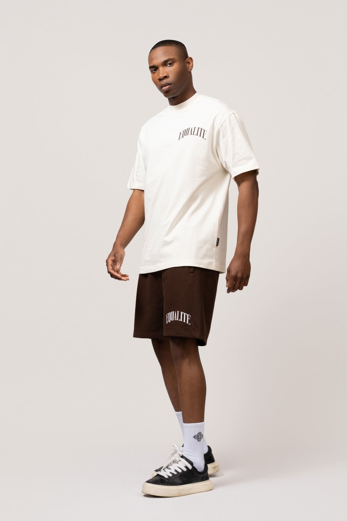 OLIVER SHORTS | BROWN
