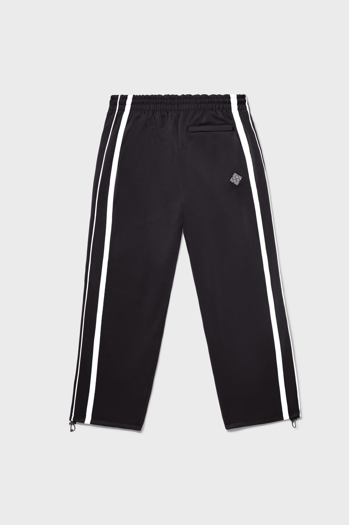<tc>TRACK PANTS | BLACK
</tc>