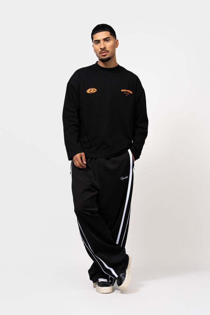 STAY EQUAL LONGSLEEVE TEE | BLACK