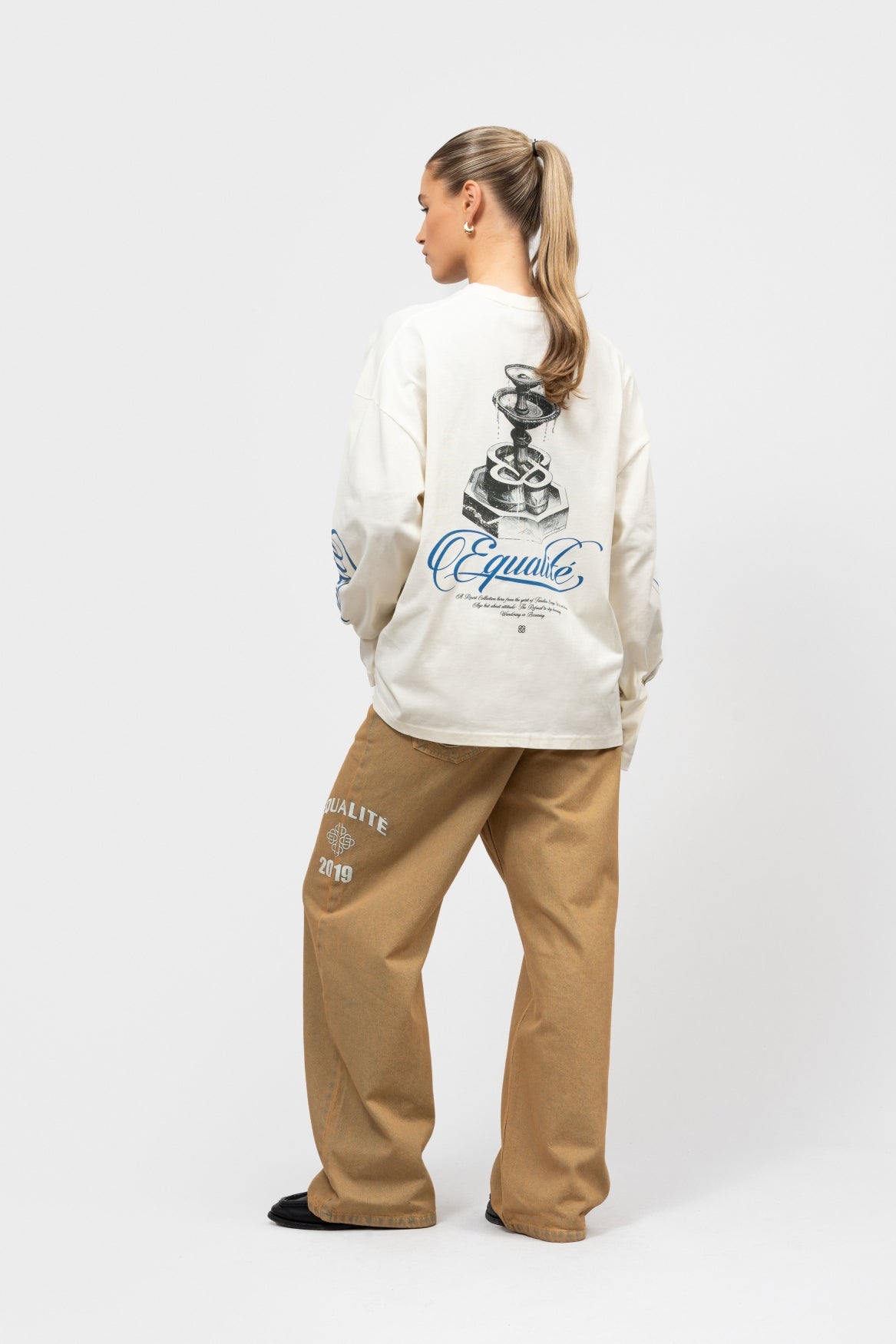 FOUNTAIN OVERSIZED LONGSLEEVE TEE | OFF-WHITE