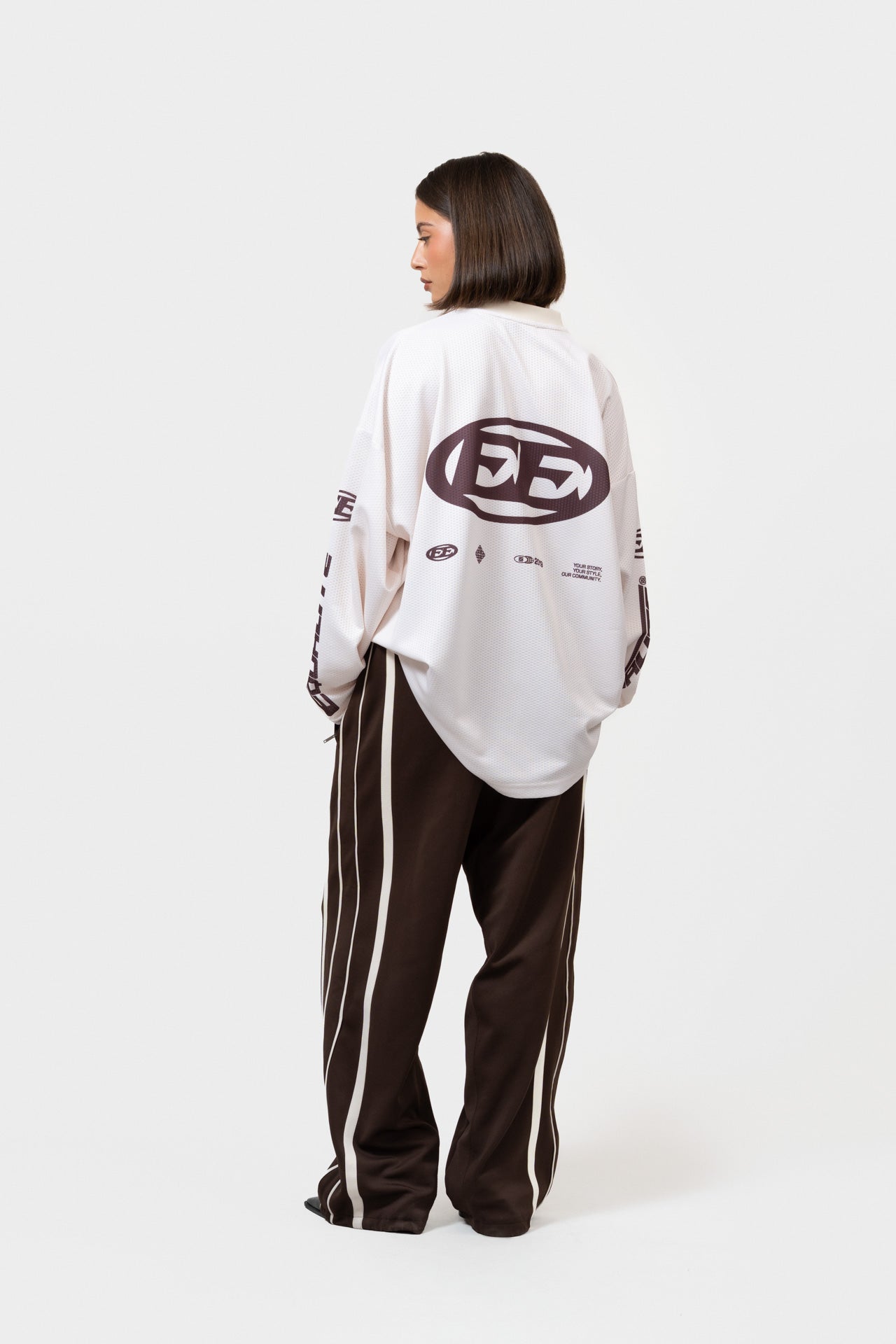 ARENA LONGSLEEVE JERSEY | OFF WHITE & BROWN