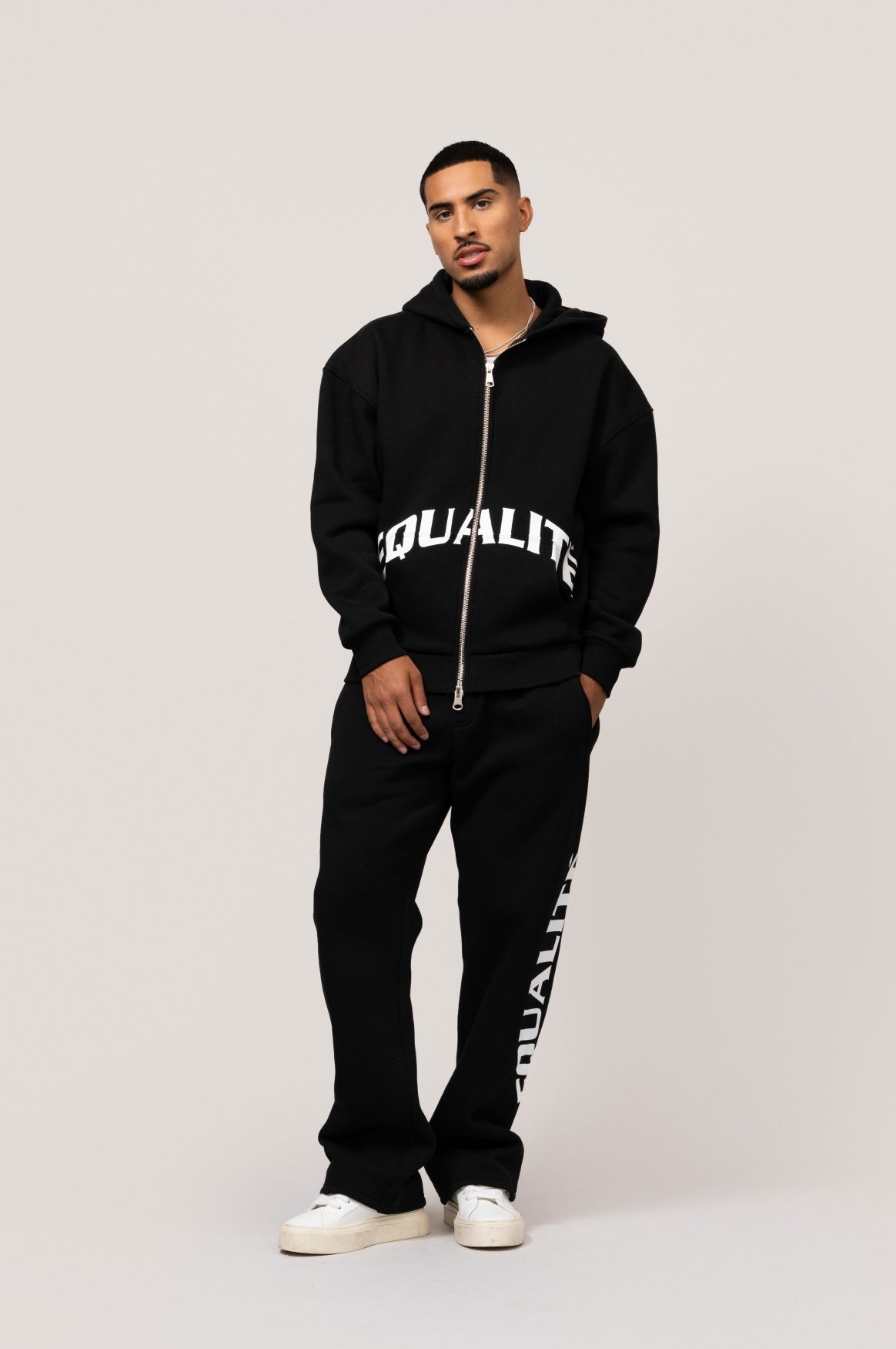 VARSITY JOGGER PANTS | BLACK