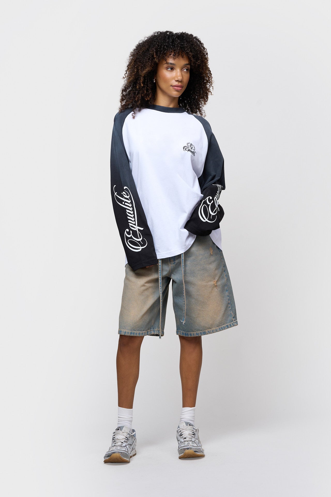 JETT RAGLAN LONGSLEEVE TEE | WASHED GREY & WHITE