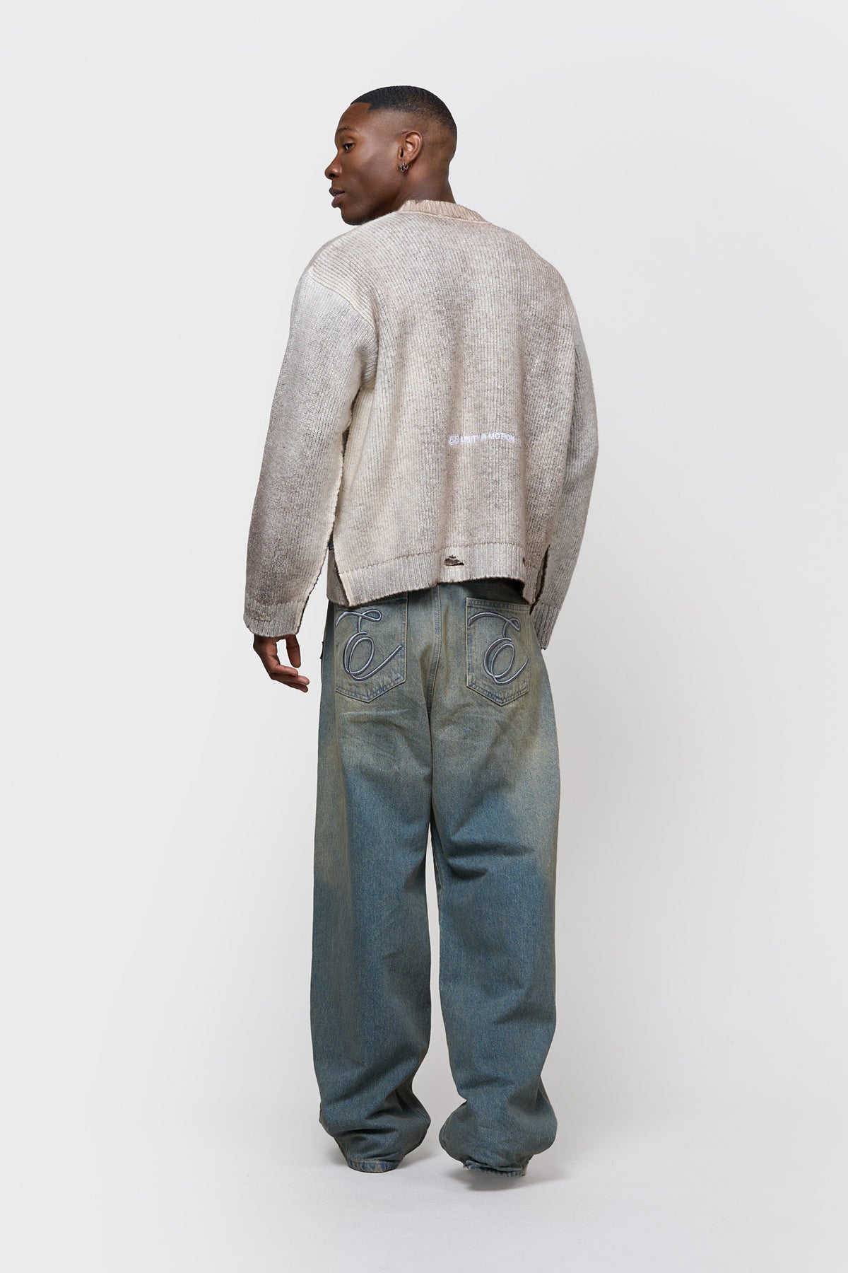 RIBBED KNIT SWEATER | WASHED GREY