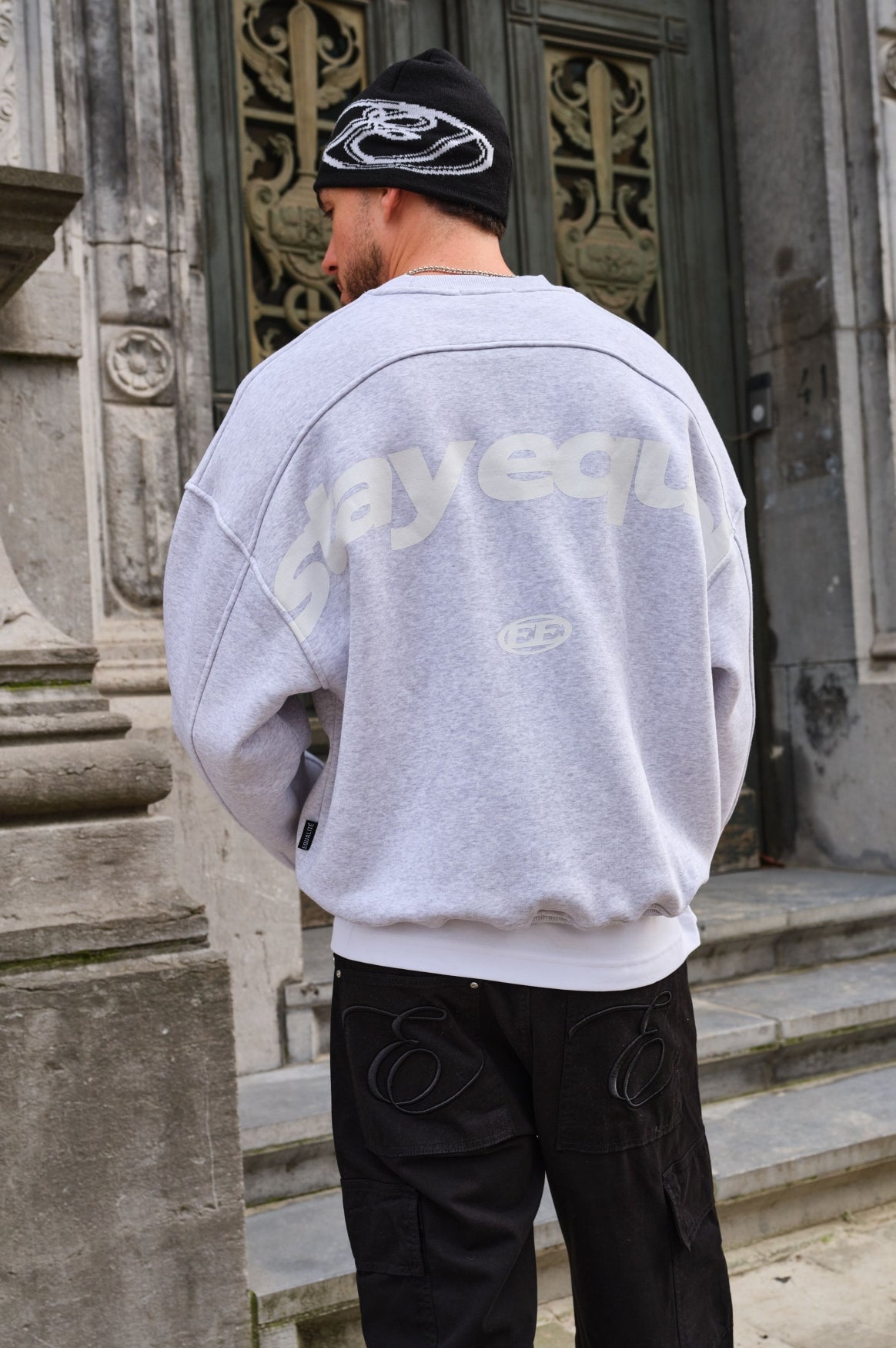STAY EQUAL OVERSIZED SWEATER  | MELANGE GREY