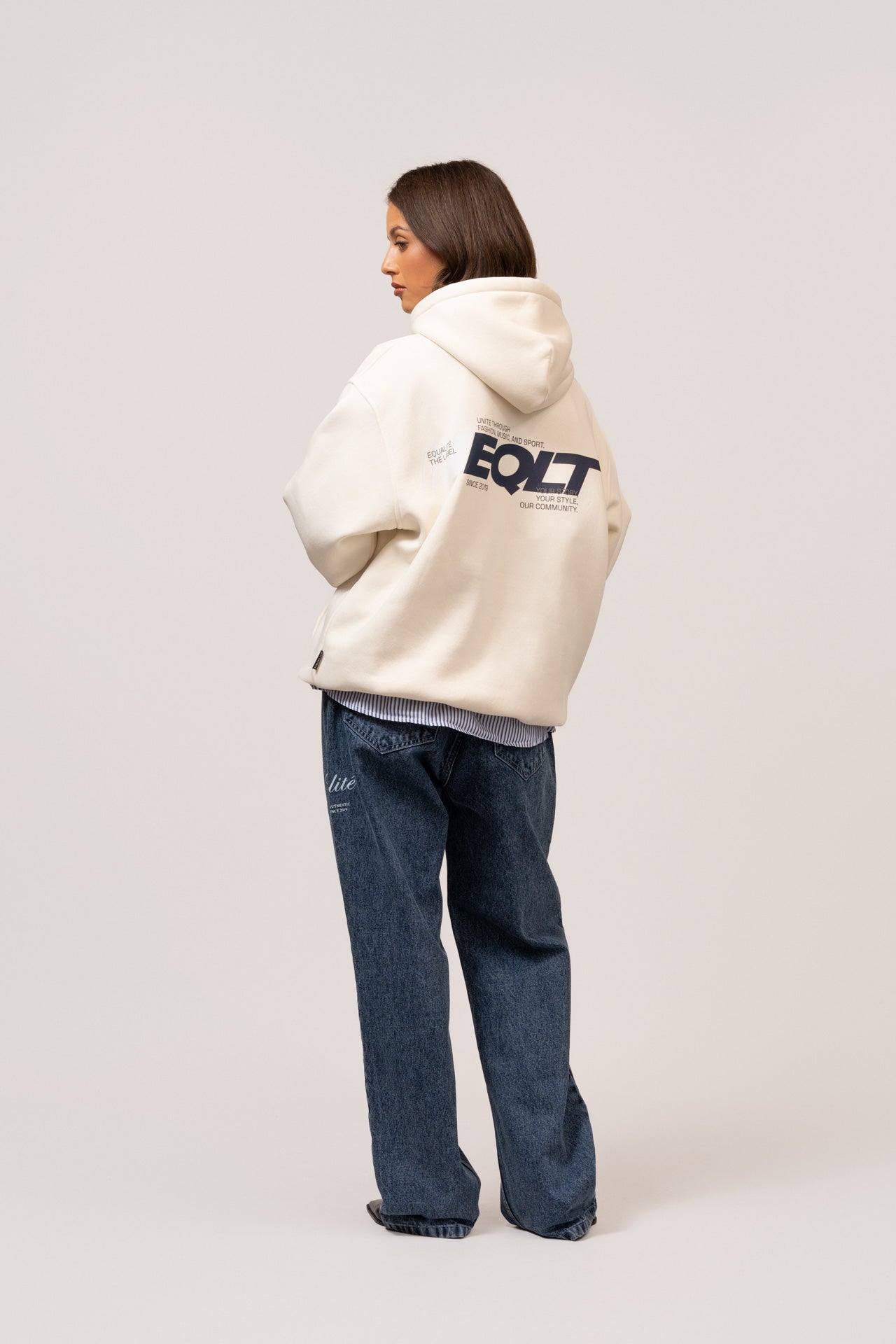 EQLT OVERSIZED HOODIE | OFF-WHITE