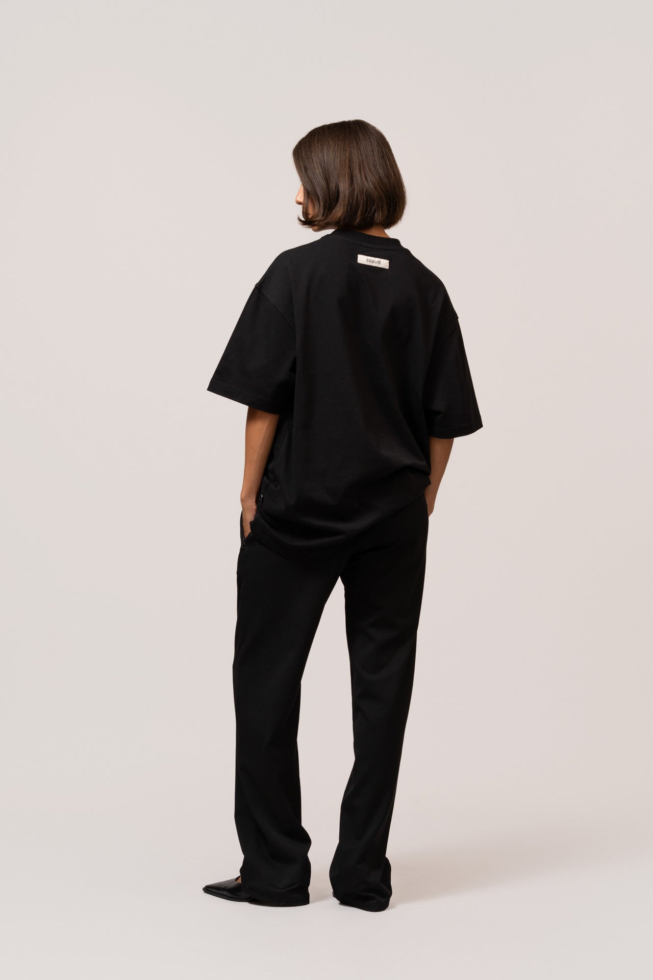 EQ OVERSIZED TEE | BLACK
