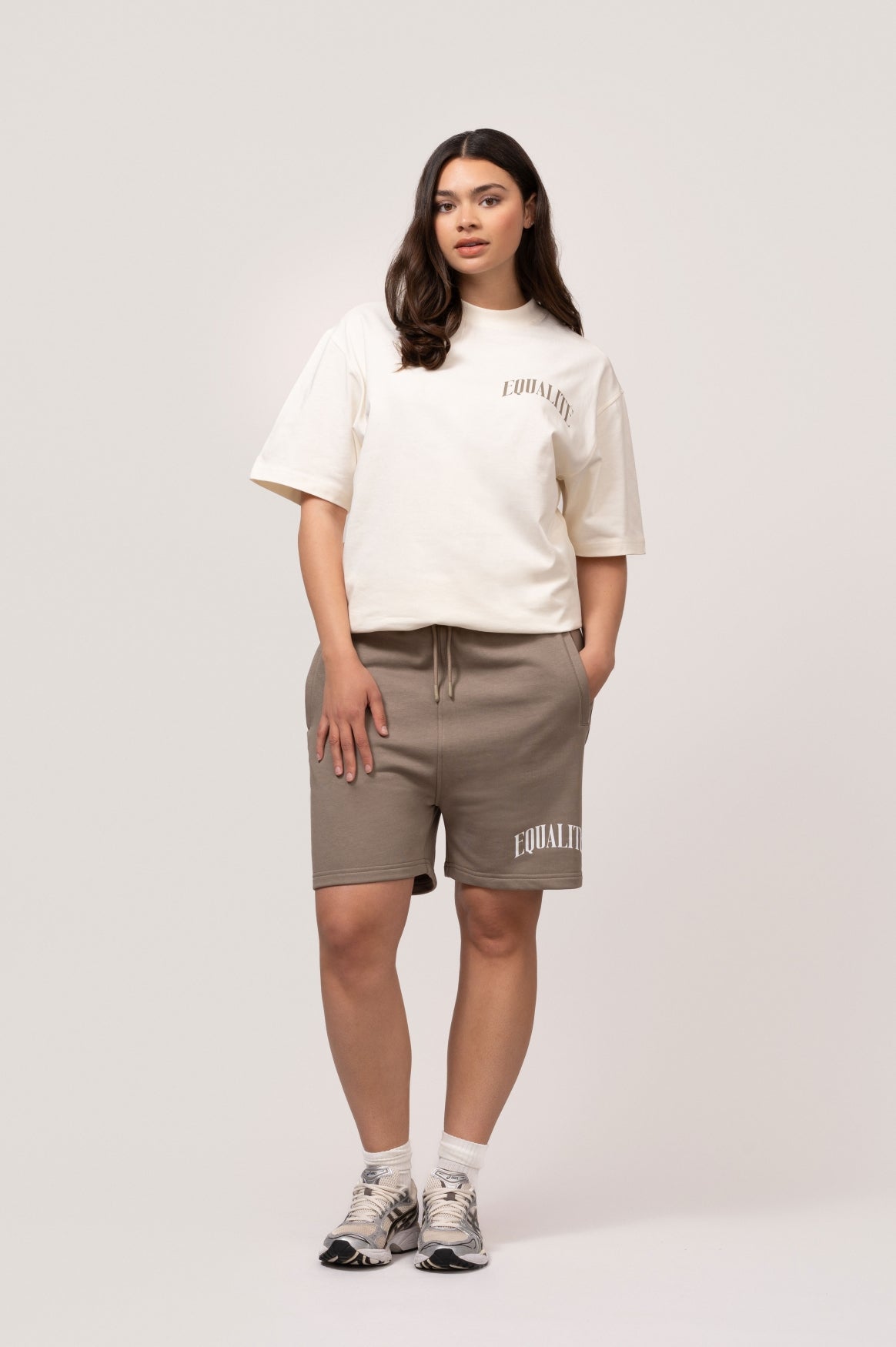 OLIVER OVERSIZED TEE | OFF-WHITE & TAUPE
