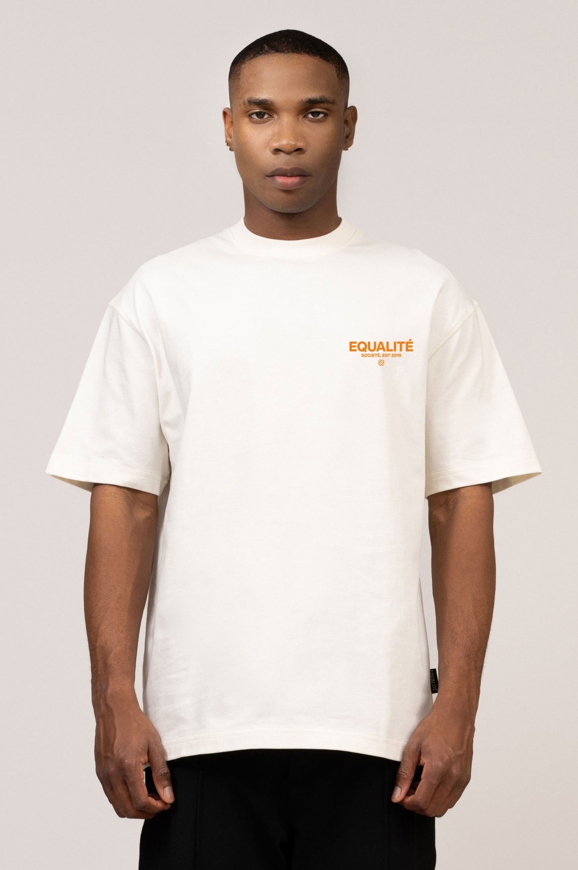 <tc>SOCIETÉ OVERSIZED TEE | OFF-WHITE & ORANGE


</tc>