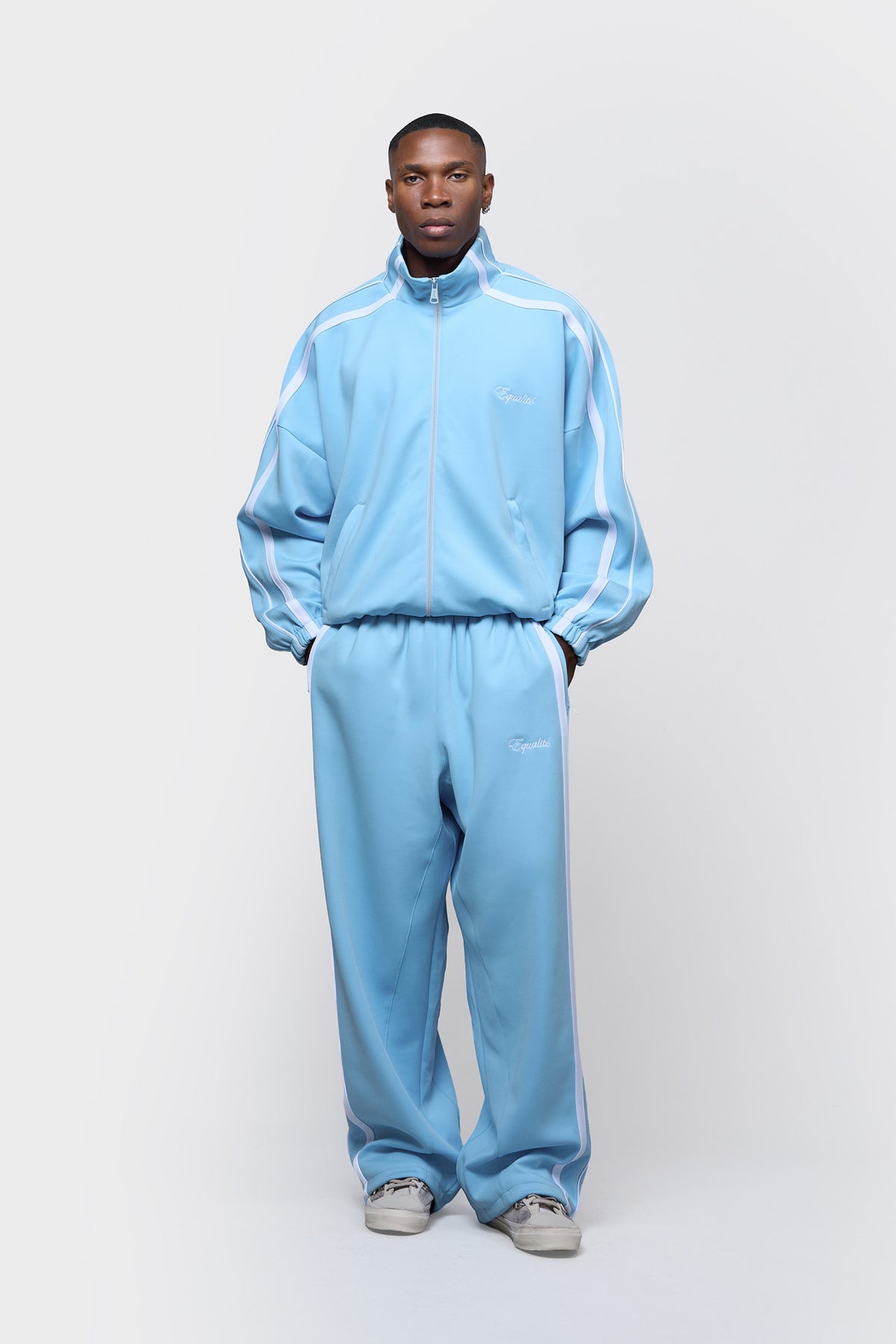 TRACK JACKET | LIGHT BLUE
