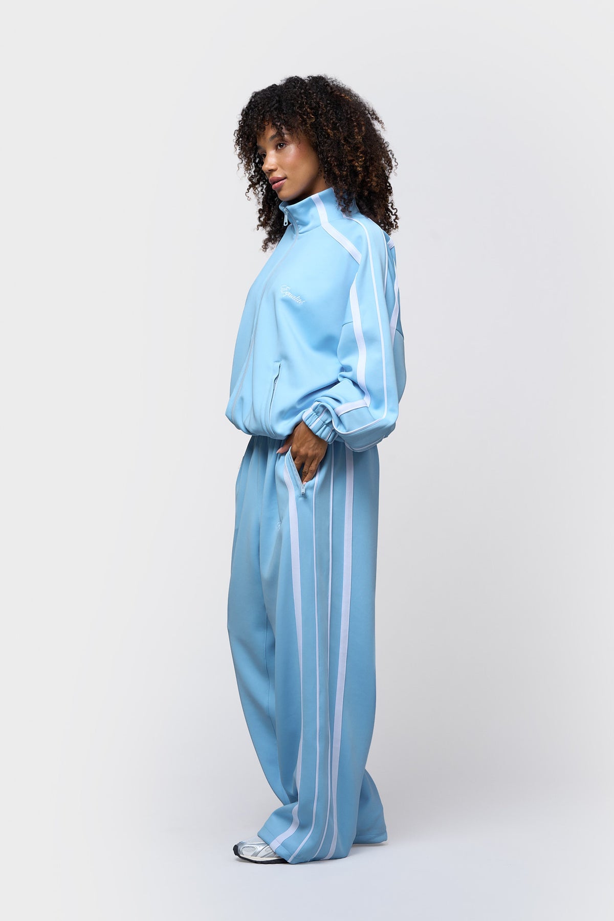 TRACK PANTS | LIGHT BLUE